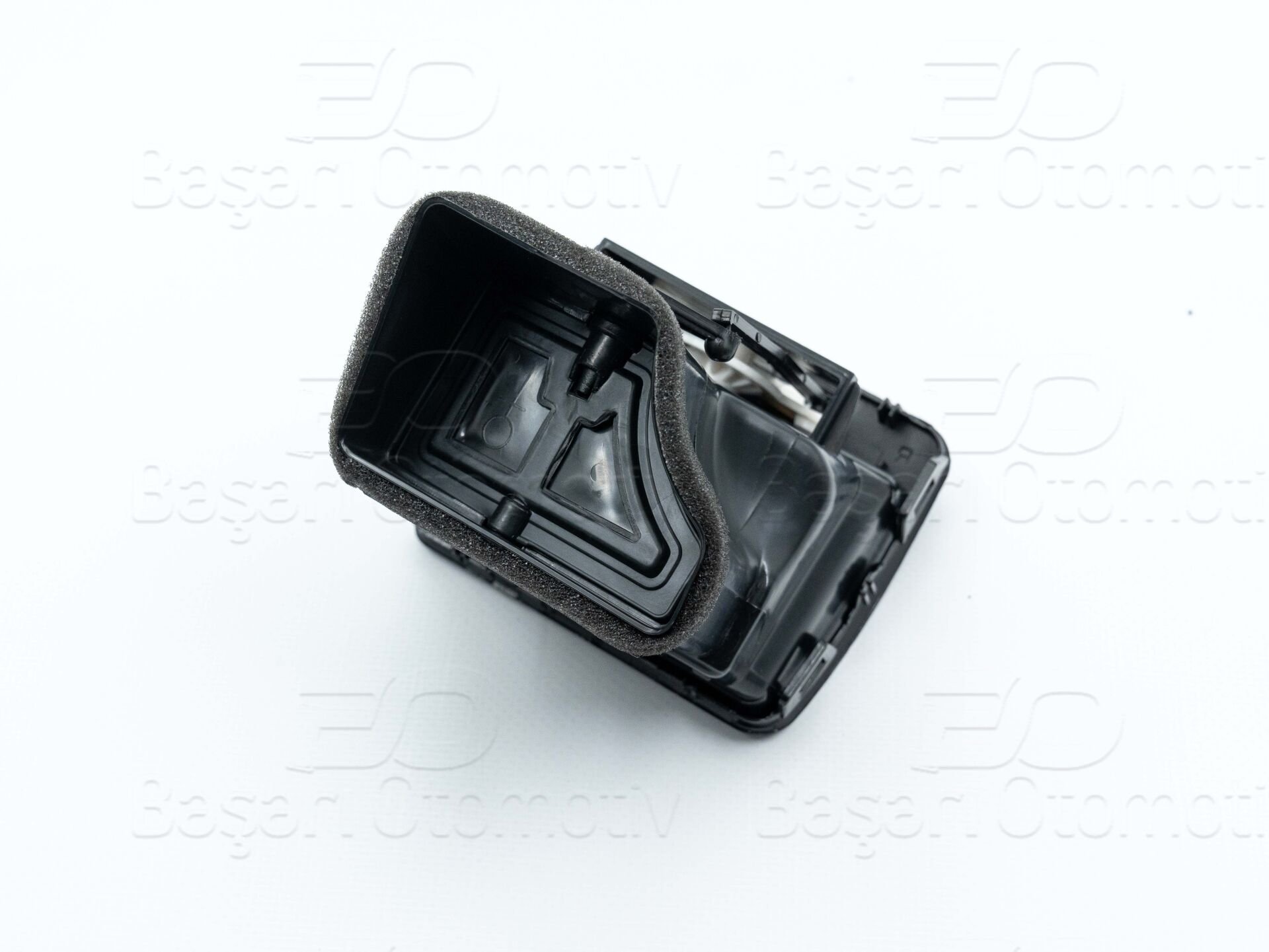HAVALANDIRMA IZGARASI ON SAG | VW GOLF5 JETTA 05-10 | WISCO