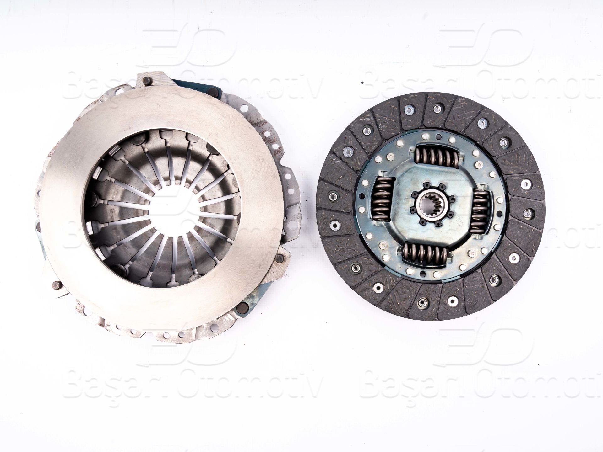 DEBRIYAJ SETI | OPEL ASTRA G ASTRA H CORSA C VECTRA B VECTRA C ZAFIRA A ZAFIRA B COMBO MERIVA A SIGNUM TIGRA Z16XE X18XE1 Z18XE Z16XEP Z16XE 98 > | AUTOLUX