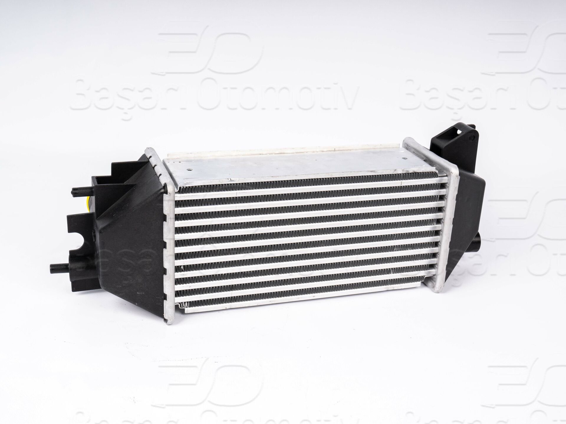 TURBO RADYATORU (INTERCOOLER) 292X133X85 | LAND ROVER FREELANDER 1 (L314) 2.0 DI 98-00 | WISCO