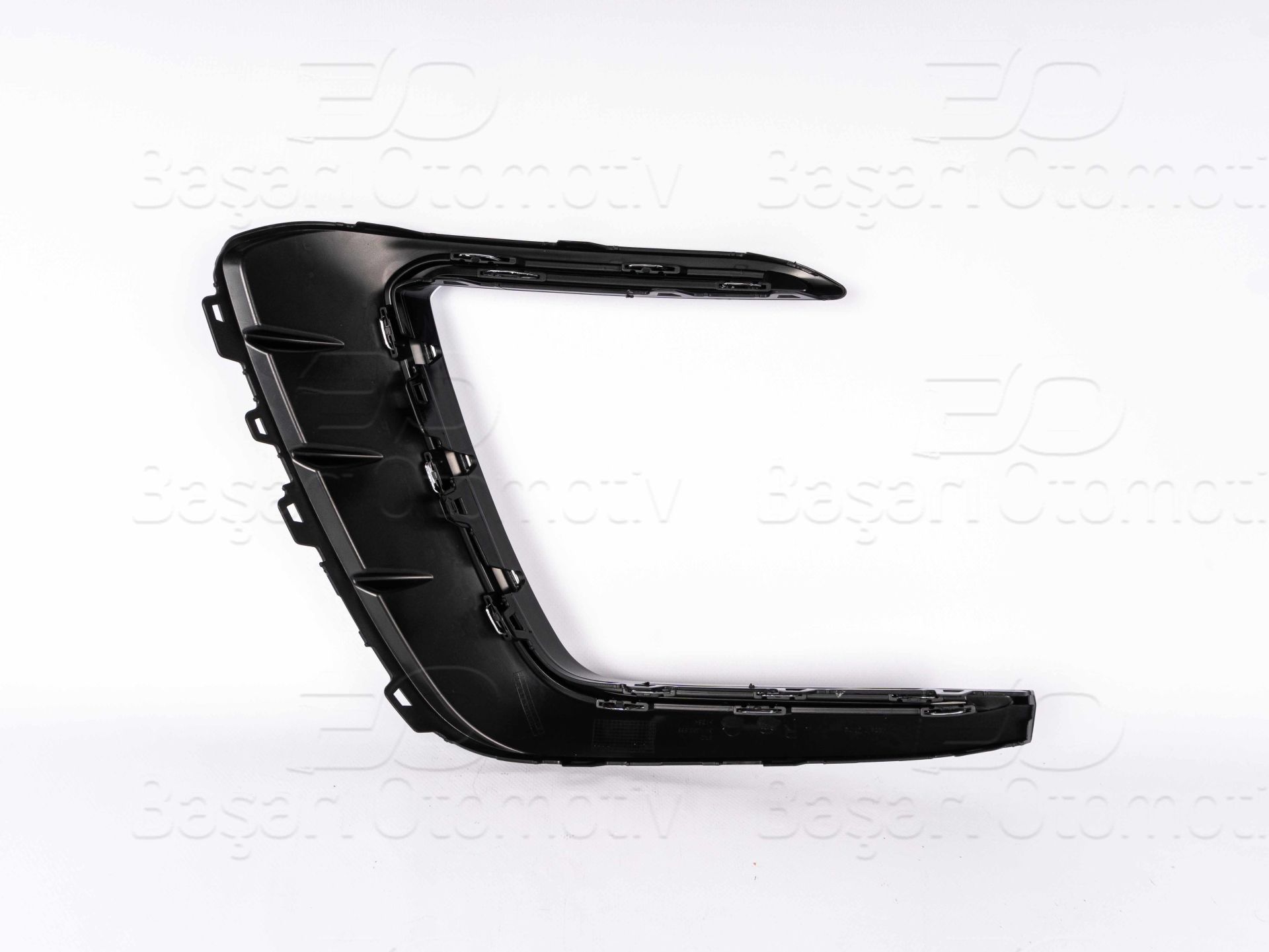 TAMPON IZGARASI SAG KOMPLE PARLAK SIYAH + NIKELAJ | VW TIGUAN R-LINE 22> | WISCO