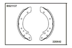 ARKA FREN BALATASI PABUCLU PEUGEOT PARTNER 96> ARKA FREN BALATASI PABUC PARTNER-BERLINGO 96-08 XSARA-PICASSO 04> MEGANE SCENIC 98> 228X42MM