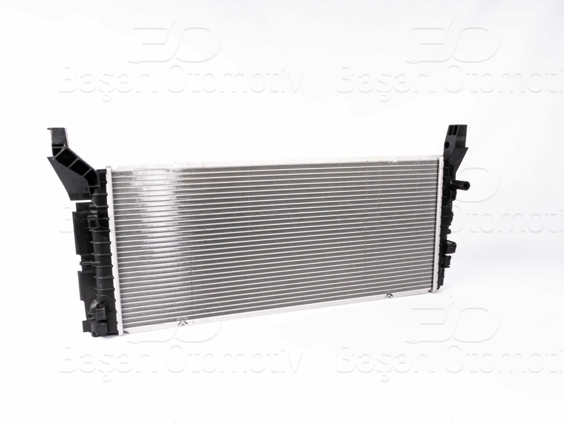 SU RADYATORU BRAZING 680X298X26 | MINI COOPER CLUBMAN (F54) 1.6 2015> BMW 1 (F40) 120D 20> X1 (F48) 1.6 14-22 | WISCO