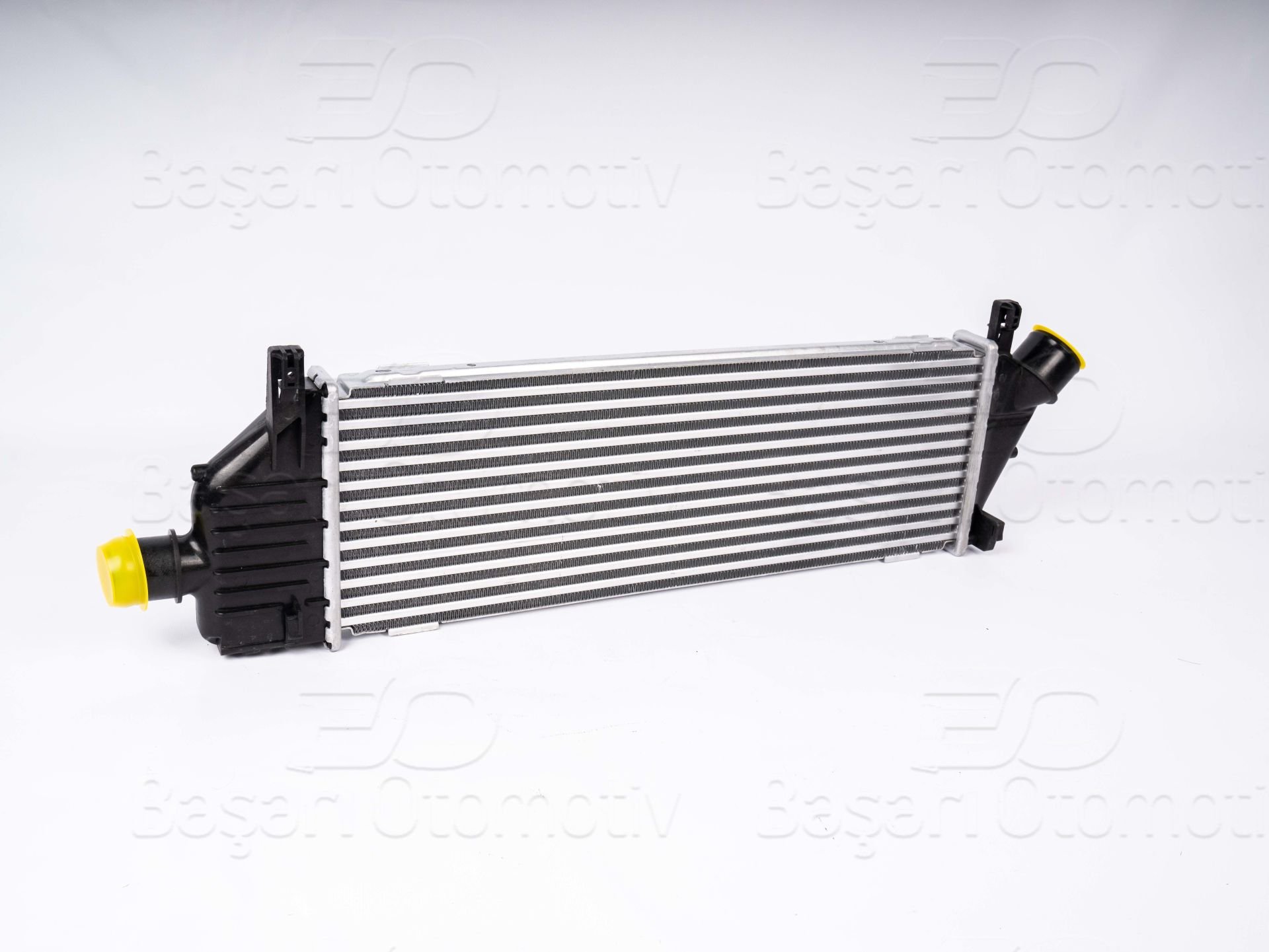 TURBO RADYATORU (INTERCOOLER) 520X175X30 | NISSAN MICRA 3 (K12) 1.5DCI 03-10 | WISCO