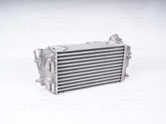 TURBO RADYATORU (INTERCOOLER) 290X178X90 | HYUNDAI I30 (GD) 1.6 11-16 / KIA CEED (JD) 1.6 GT 13-18 | WISCO