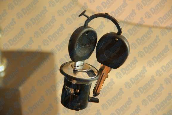 KILIT KAPI SAG FIAT ALBEA