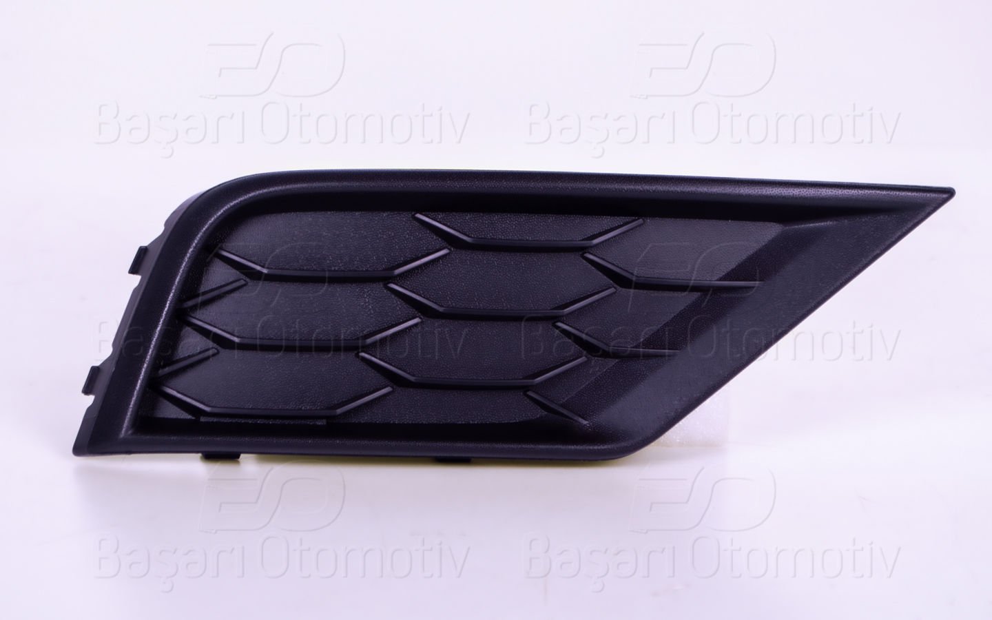 TAMPON IZGARASI SAG SISSIZ SENSORSUZ | VW TIGUAN 16-20 | WISCO